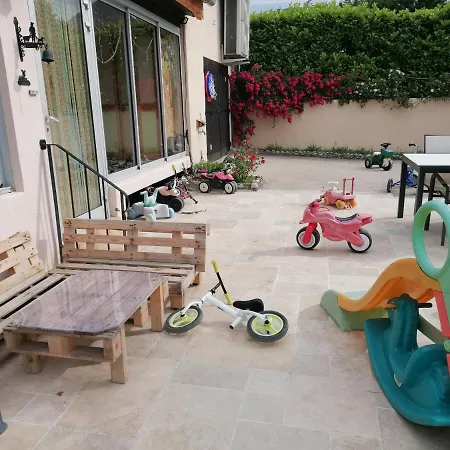 Le Chamois Dort Bed & Breakfast Die