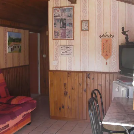Le Chamois Dort 3*
